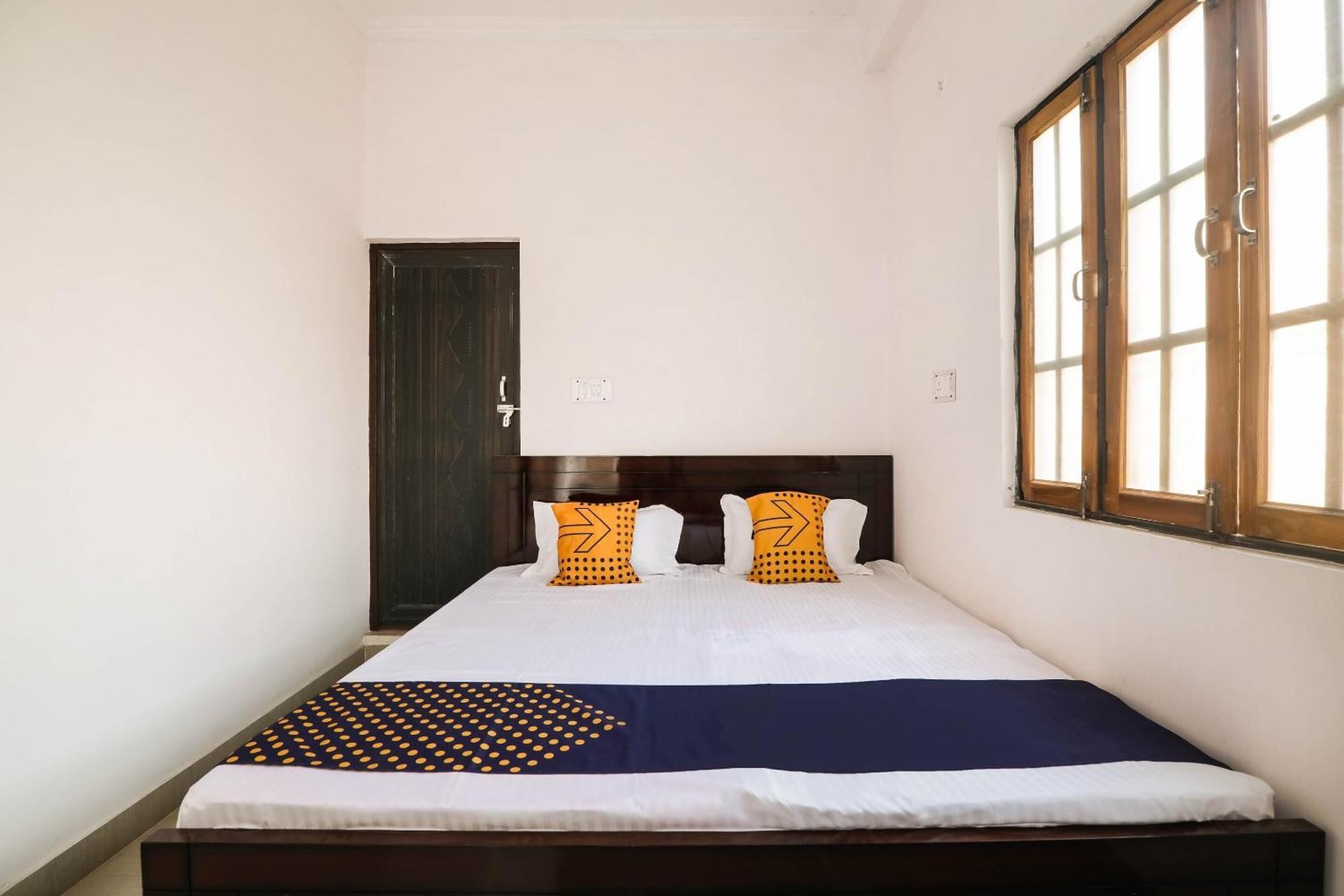 SPOT ON 76421 Kuldeep Inn Bheta Buitenkant foto
