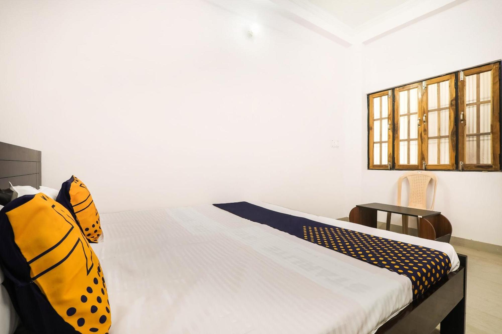 SPOT ON 76421 Kuldeep Inn Bheta Buitenkant foto